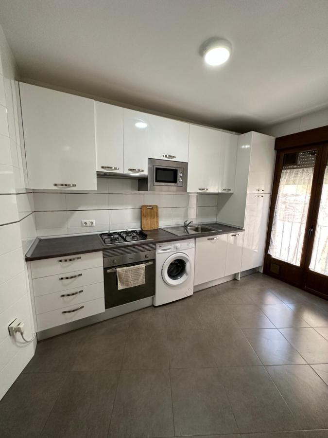 Apartamento Nuevo Duplex Santa Cruz de la Zarza Luaran gambar